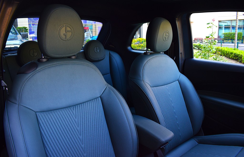 2025 FIAT 500E GIORGIO ARMANI COLLECTOR’S EDITION