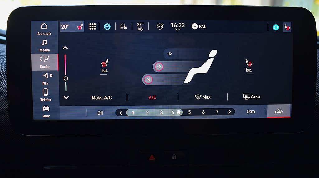 2025 FIAT 500E GIORGIO ARMANI COLLECTOR’S EDITION